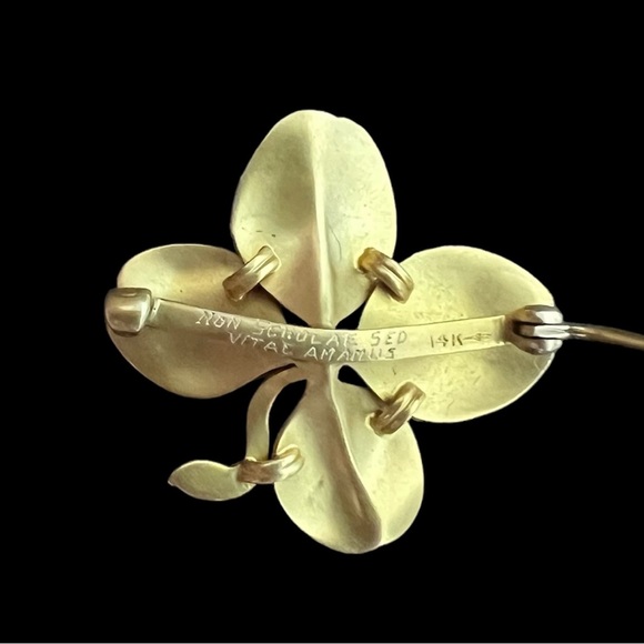 Antique 14K Gold Lucky Four Leaf Clover Brooch Pearl Latin Non Scholae Sed Vitae - Picture 12 of 16